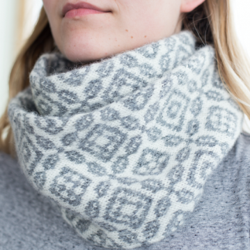 Foula Snood