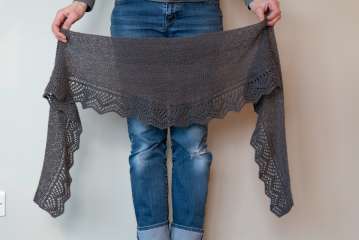 Interisland Shawl - Image 2