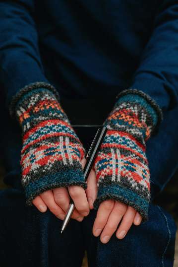 Shetland Wool Adventures Journal volume 5 - Image 9