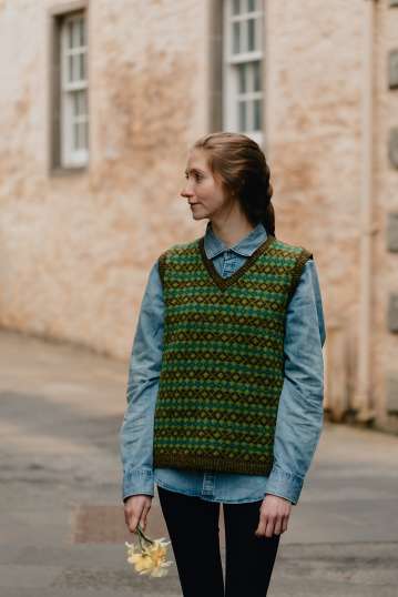 Shetland Wool Adventures Journal volume 5 - Image 11