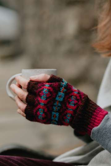 Shetland Wool Adventures Journal volume 5 - Image 8