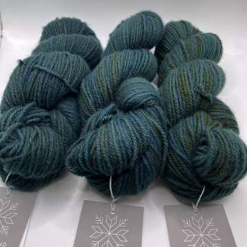 Dark Winter Girse - Langsoond DK Yarn - Image 2